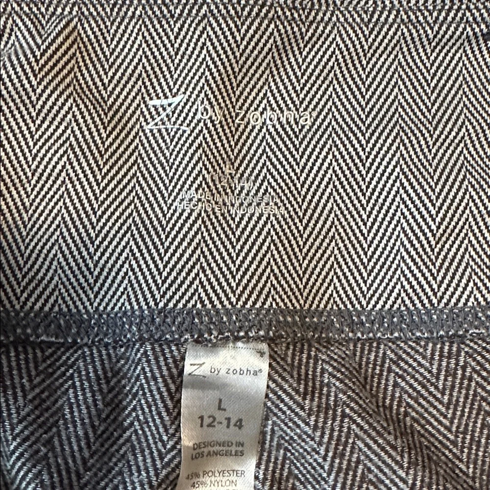 Zobha Black and White Herringbone Leggings